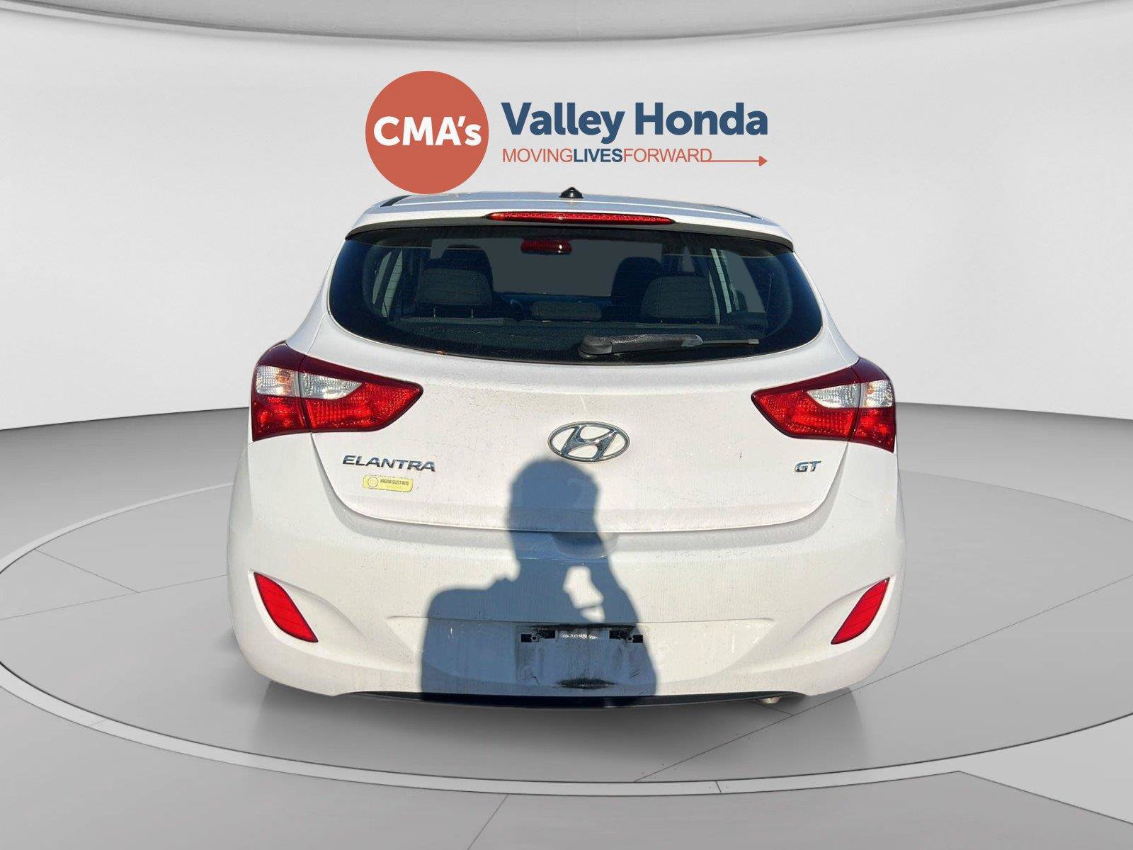 Used 2015 Hyundai Elantra GT FWD image 4