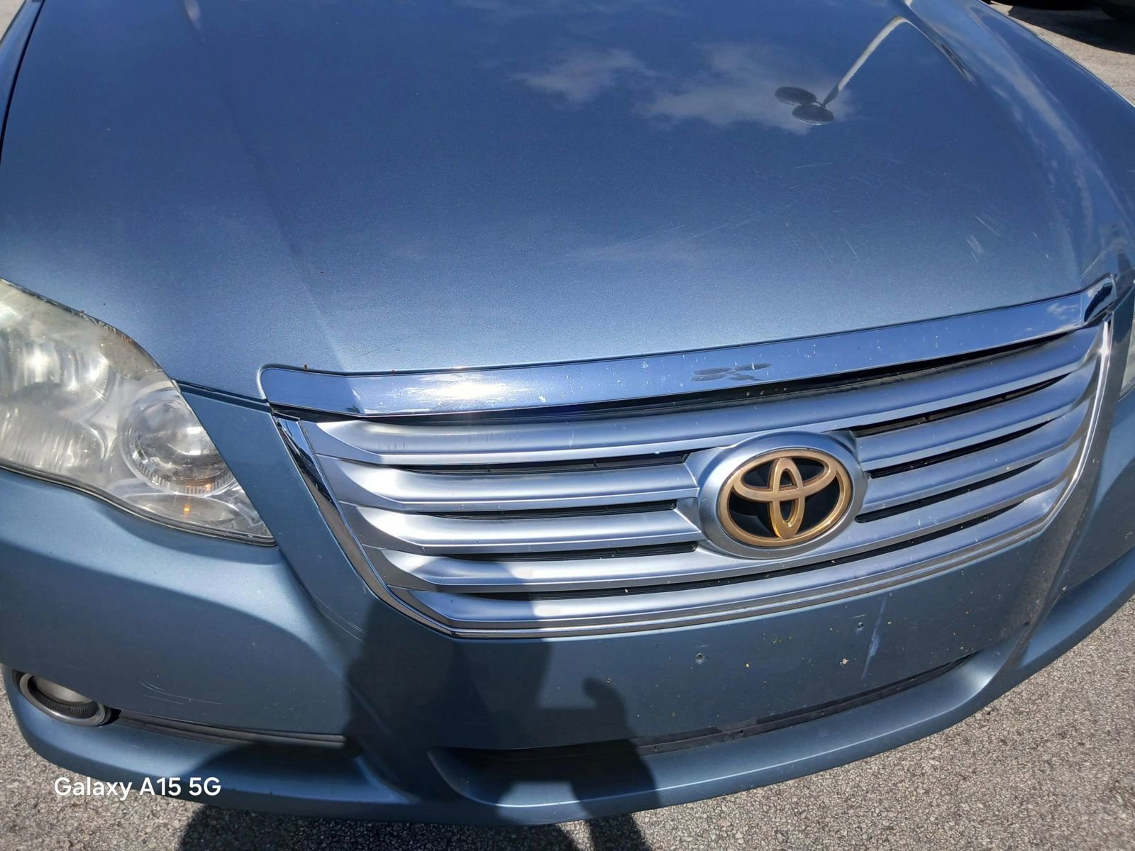Used 2010 Toyota Avalon Limited FWD image 25