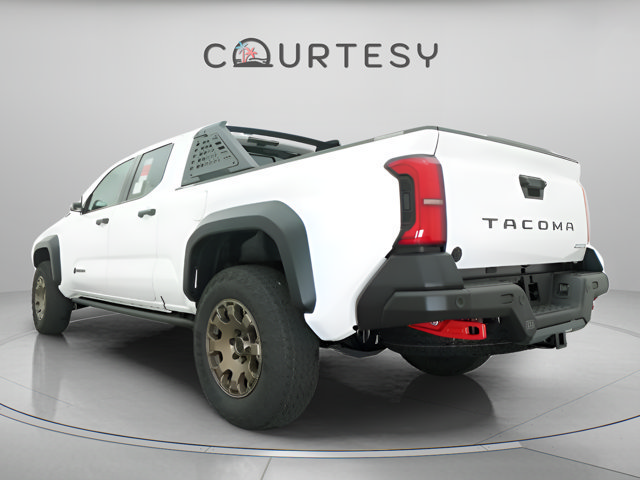 Certified 2025 Toyota Tacoma 4x4 Double Cab Hybrid image 13