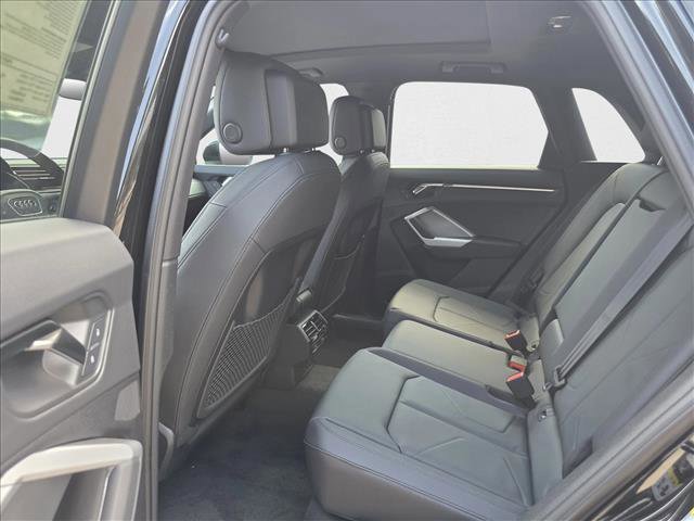 New 2025 Audi Q3 2.0T Premium w/ Convenience Package image 18