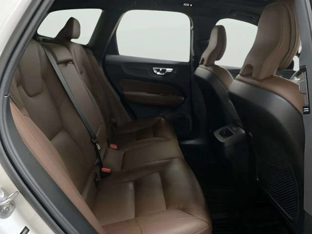 Used 2024 Volvo XC60 B5 Plus w/ Protection Package Premier AWD/4WD image 73