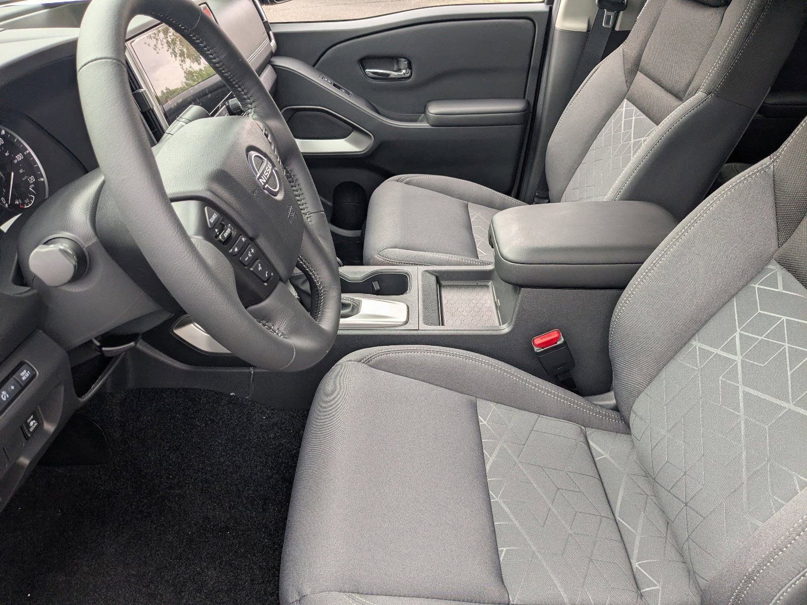 New 2026 Nissan Frontier SV w/ SV Convenience Package image 12