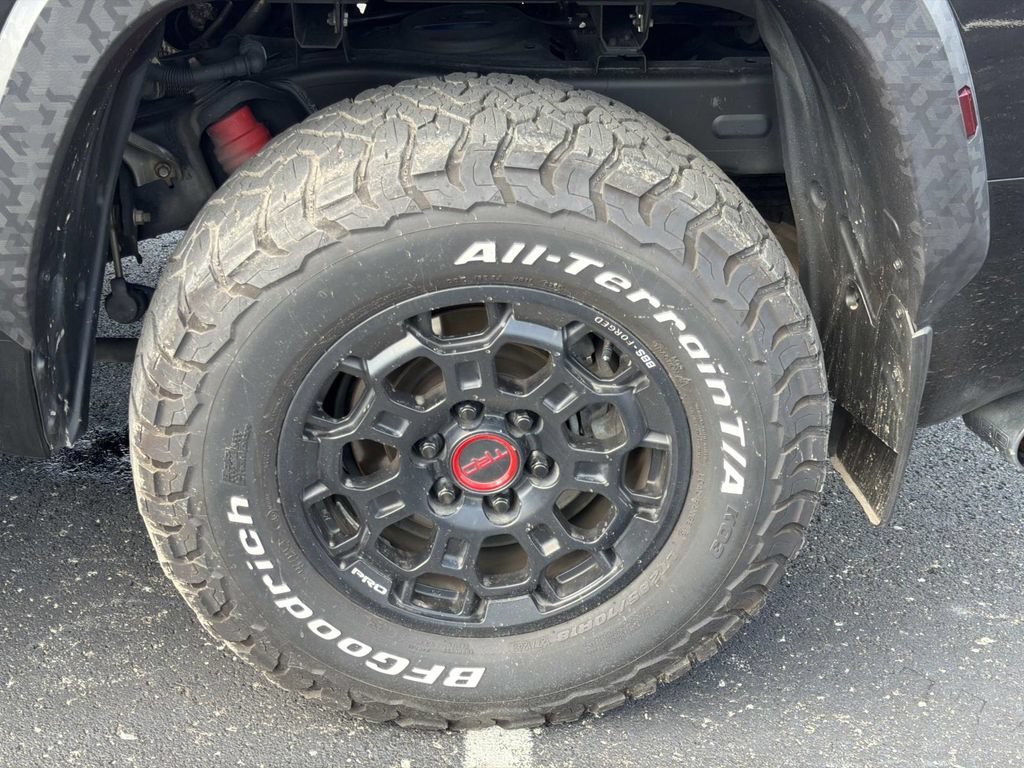Used 2022 Toyota Tundra TRD Pro AWD/4WD image 10