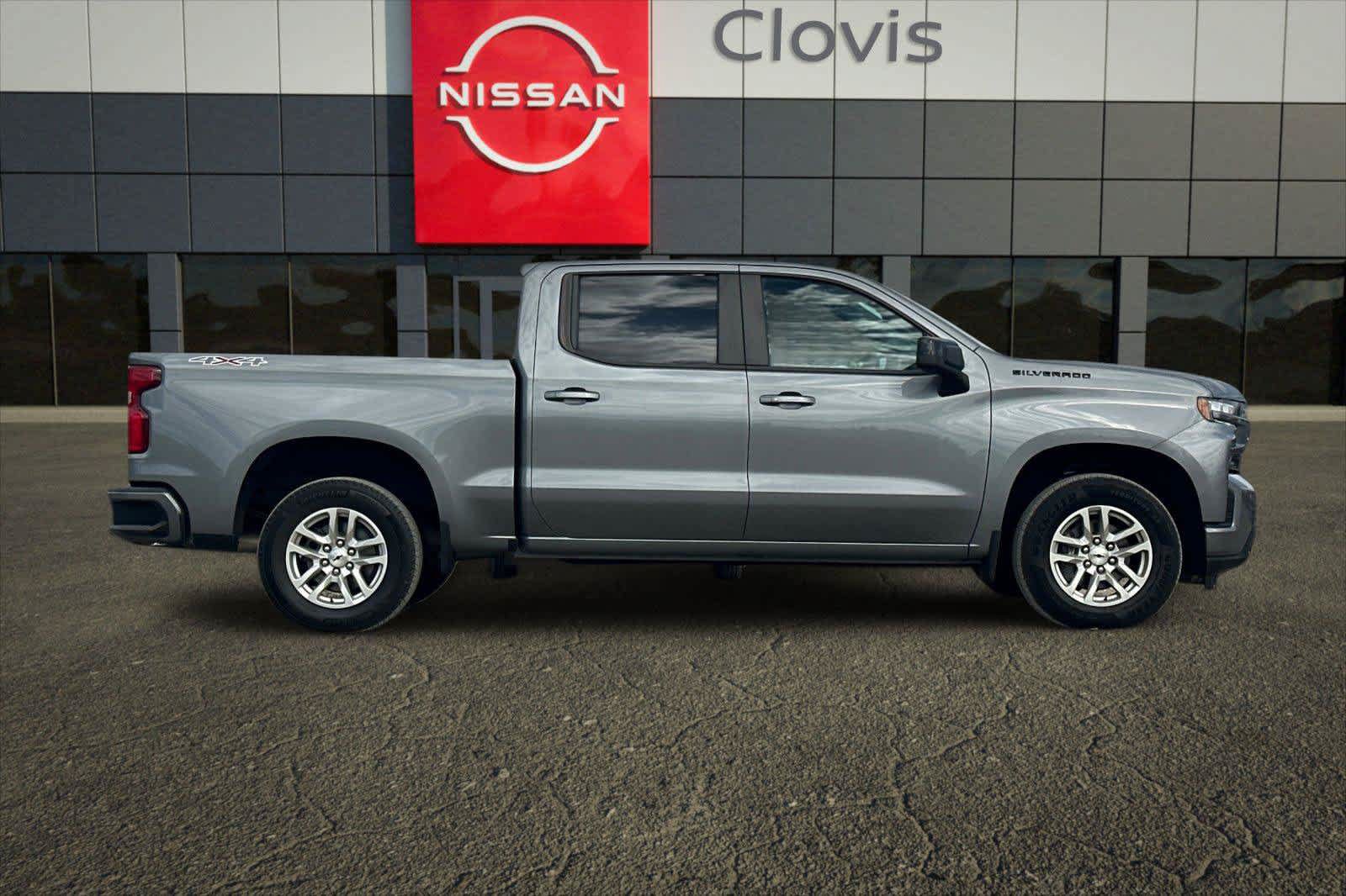 Used 2021 Chevrolet Silverado 1500 RST w/ Bed Protection Package AWD/4WD image 8