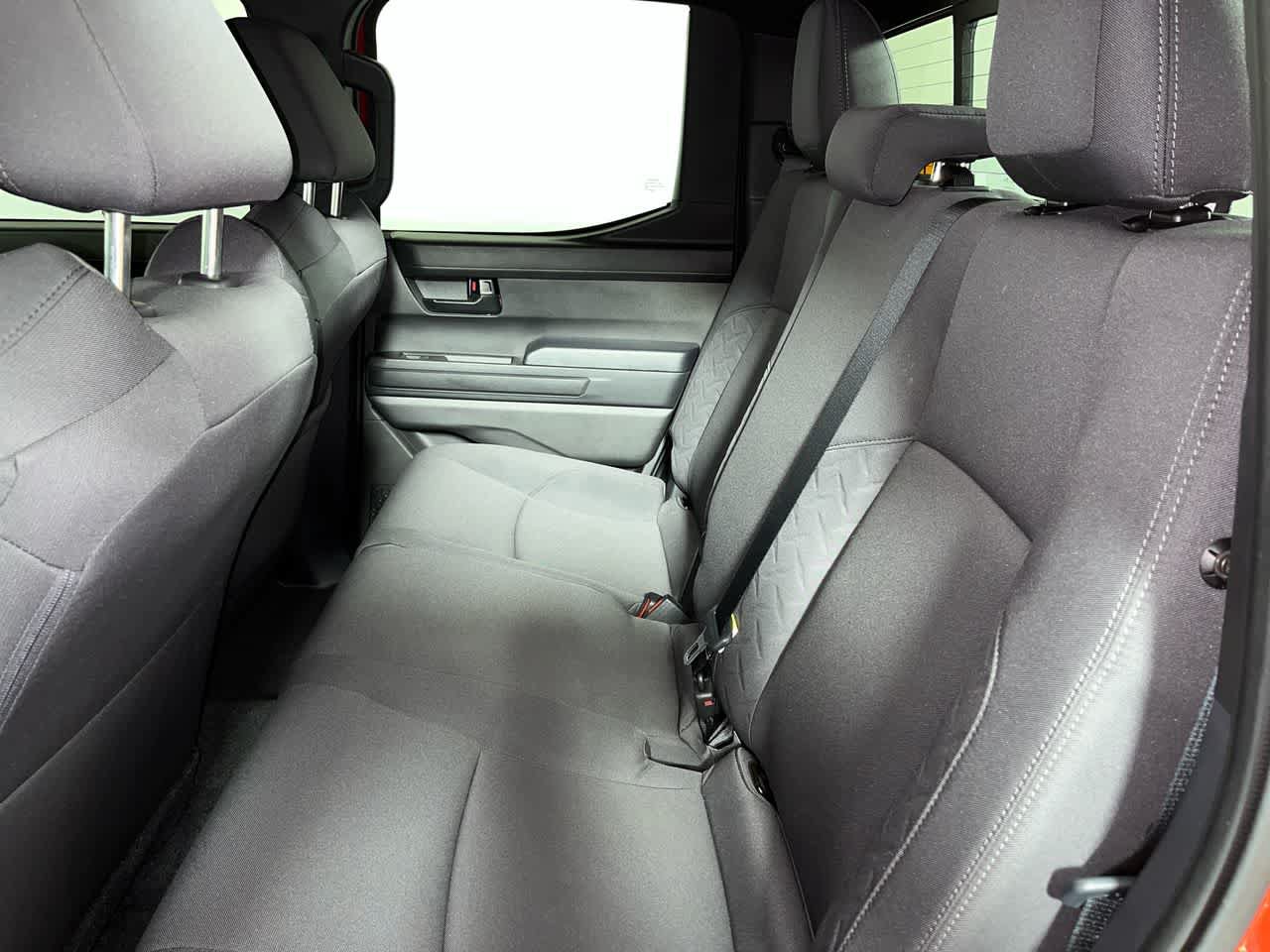 Used 2024 Toyota Tacoma SR5 AWD/4WD image 27
