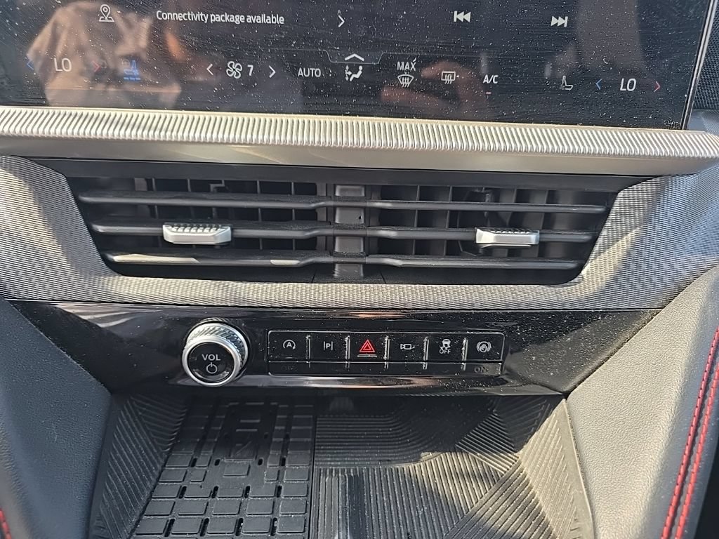 Used 2025 Ford Explorer ST AWD/4WD image 31