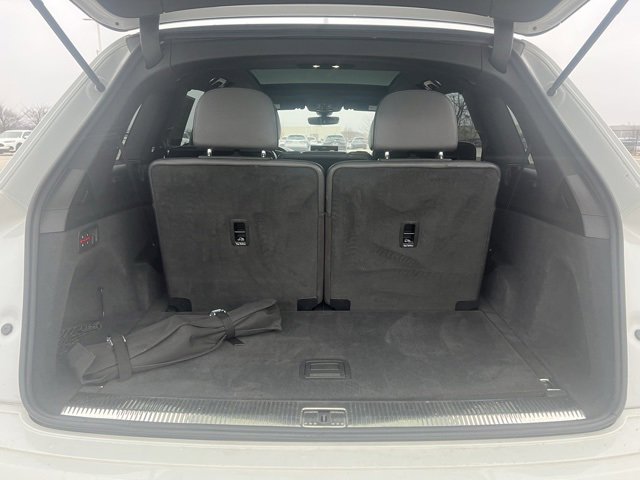 Used 2019 Audi Q7 3.0T Premium Plus w/ Premium Plus Package image 32