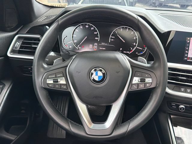 Used 2020 BMW 330i Sedan w/ Driving Assistance Package RWD image 23