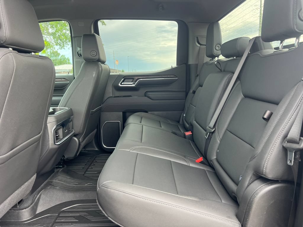 New 2026 GMC Sierra 1500 SLT w/ SLT Premium Package AWD/4WD image 5