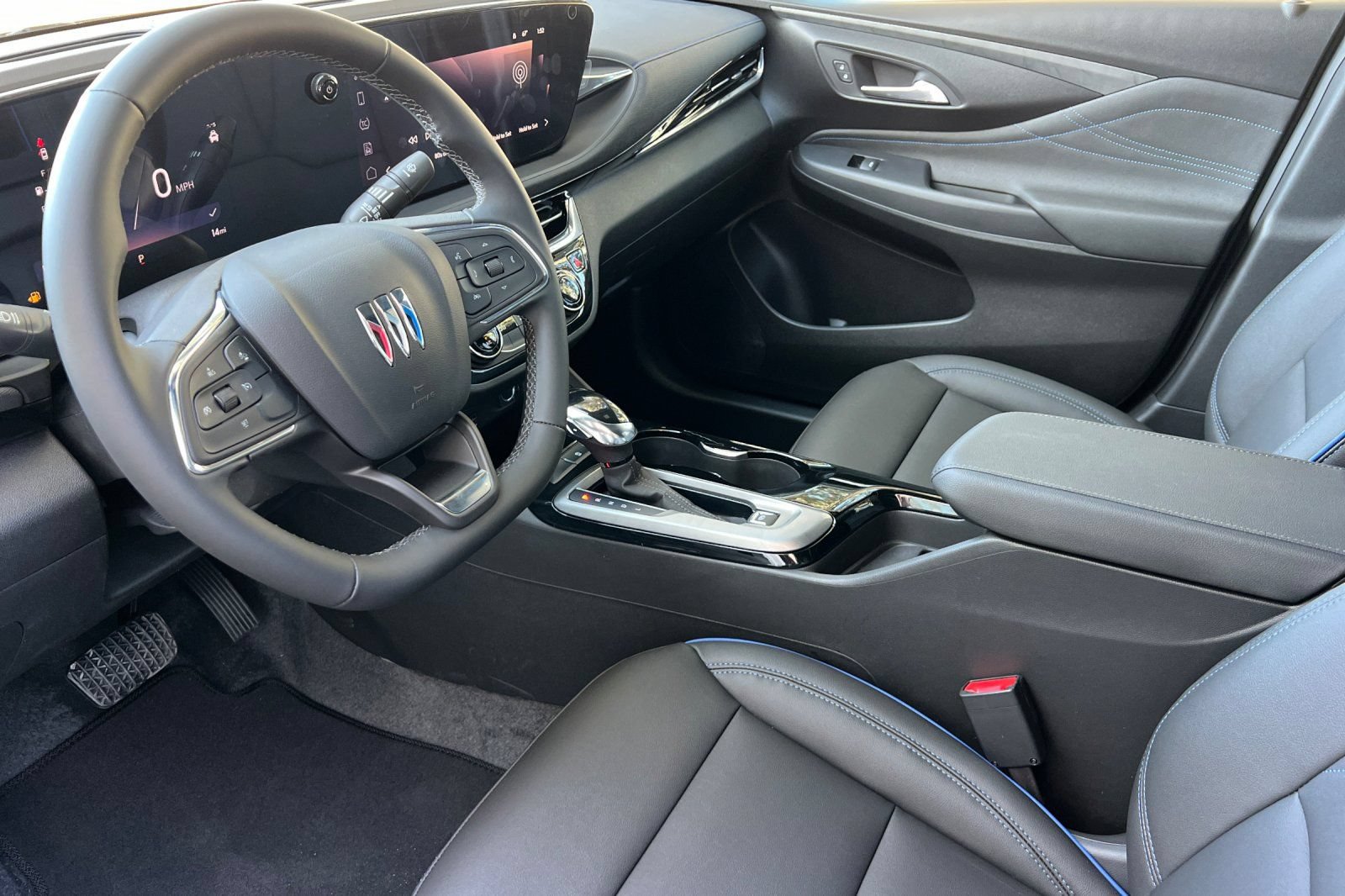 Used 2026 Buick Envista Sport Touring FWD image 7