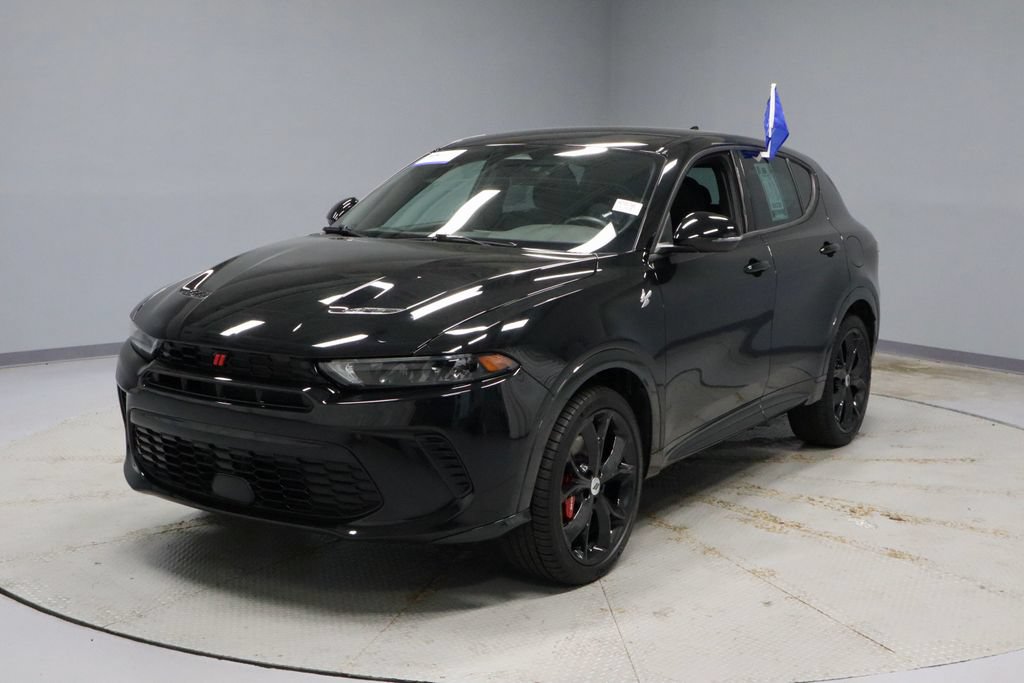 Used 2024 Dodge Hornet R/T w/ Track Pack AWD/4WD image 6