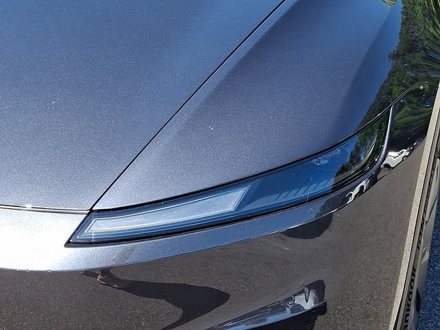 Used 2026 Tesla Model Y 2WD image 11