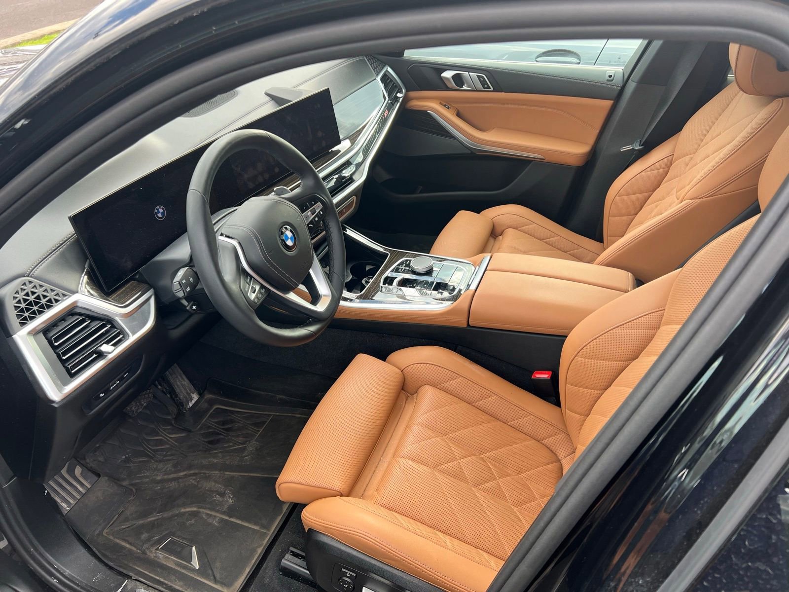 Certified 2024 BMW X5 xDrive40i w/ Premium Package AWD/4WD image 15