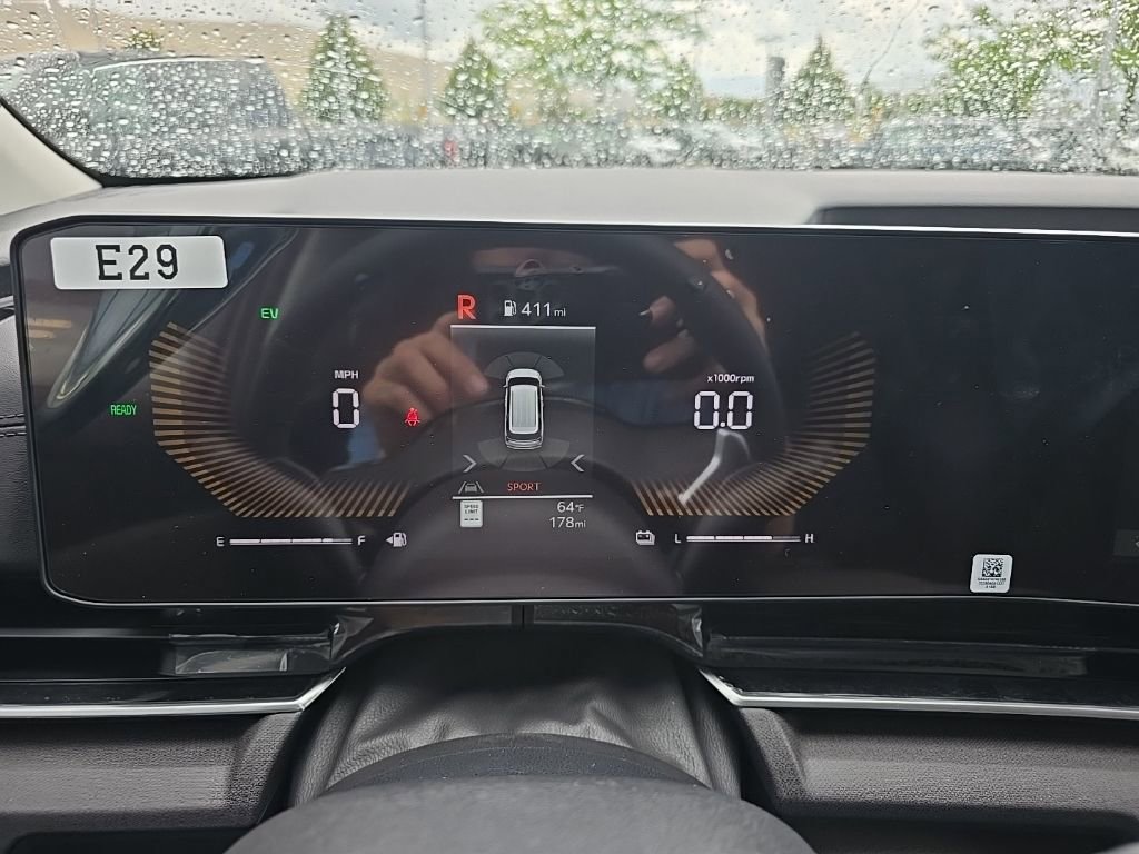 New 2026 Kia Carnival EX image 17