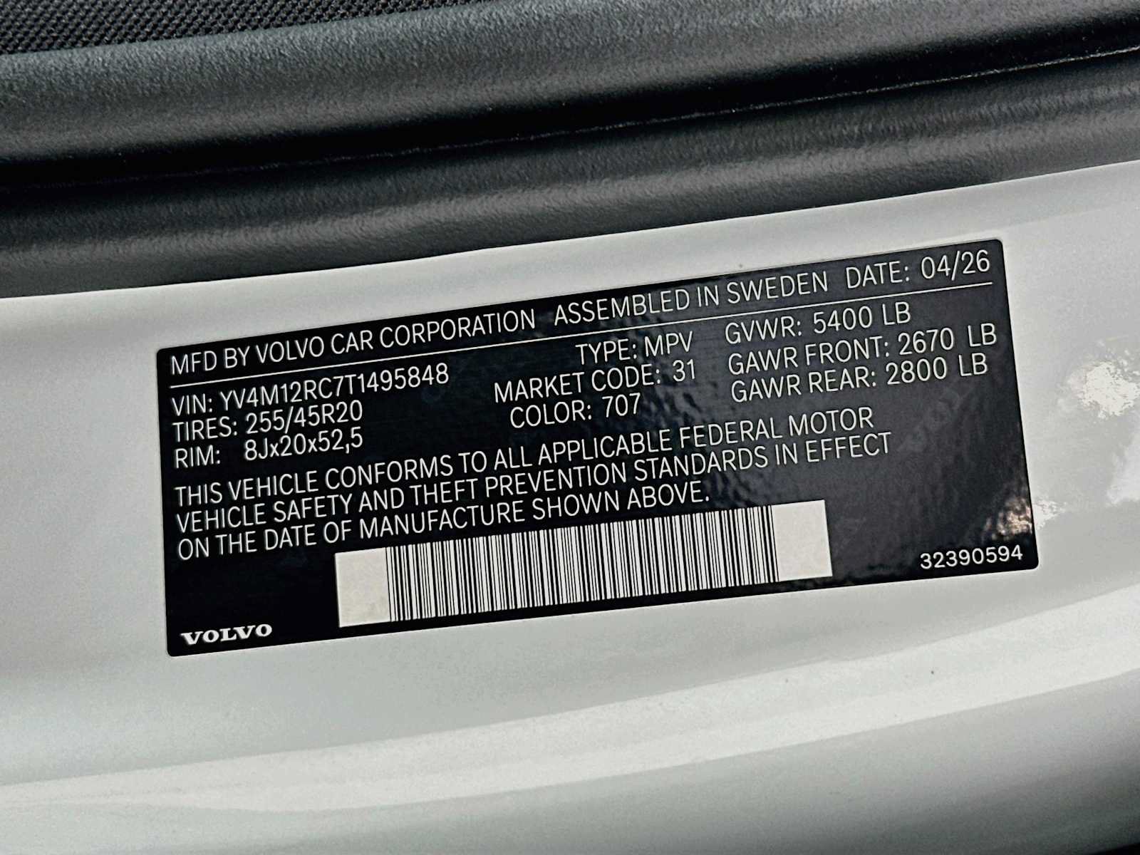 New 2026 Volvo XC60 B5 Plus w/ Protection Package Premier AWD/4WD image 29