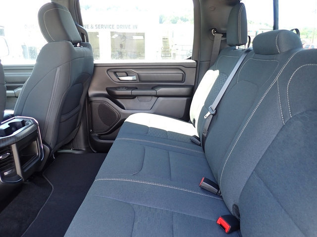 New 2026 RAM 1500 Express AWD/4WD image 15