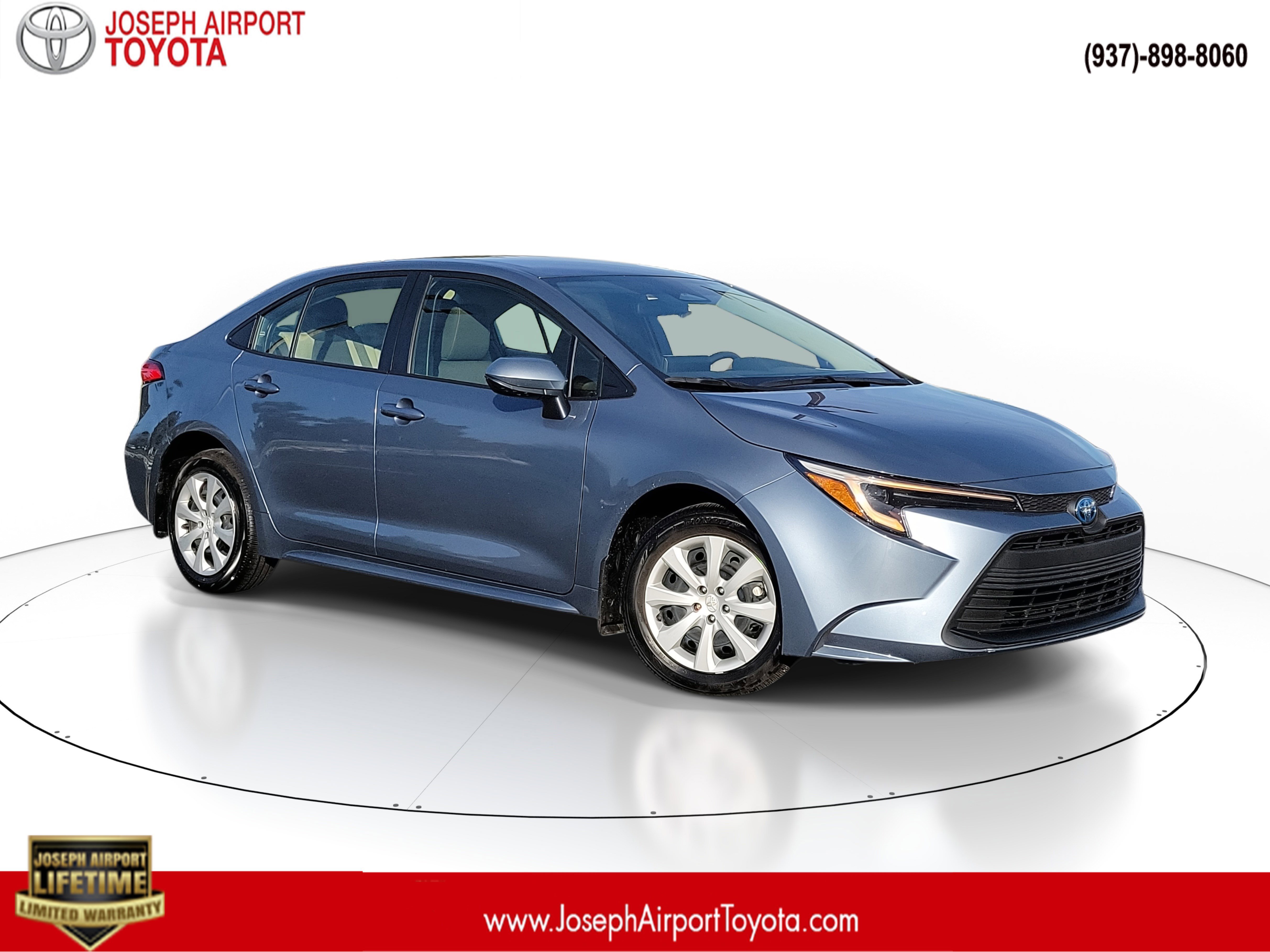 Used 2024 Toyota Corolla LE image 1