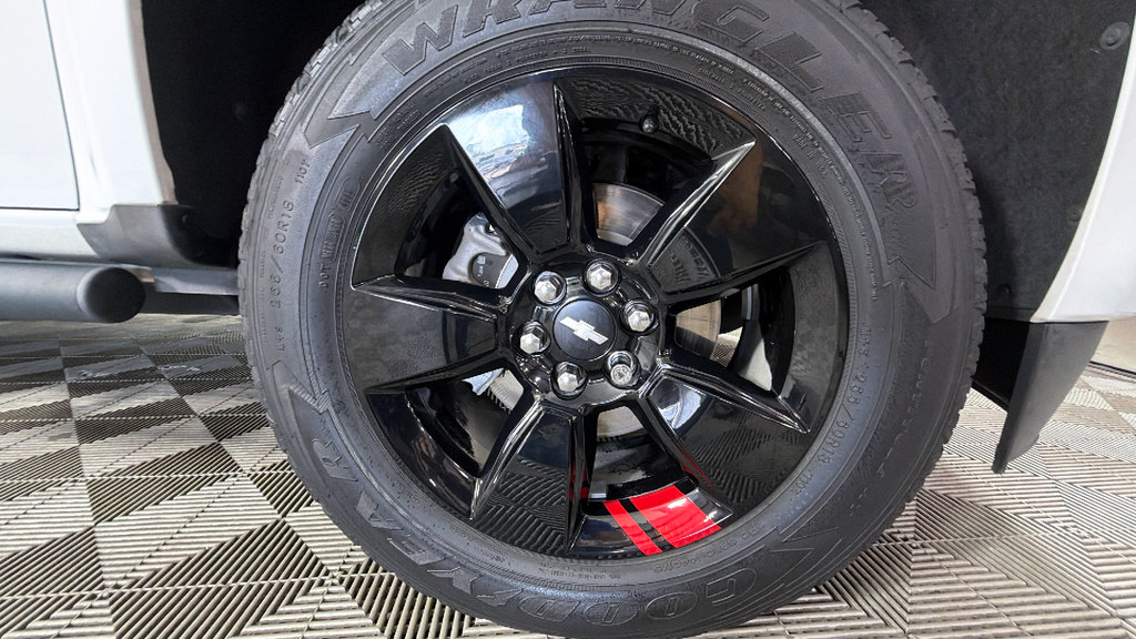 Certified 2022 Chevrolet Colorado LT w/ Redline Special Edition RWD image 35