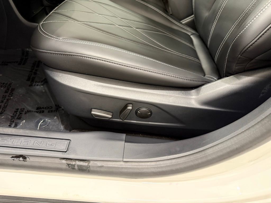 New 2025 Ford Mustang Mach-E Select image 12