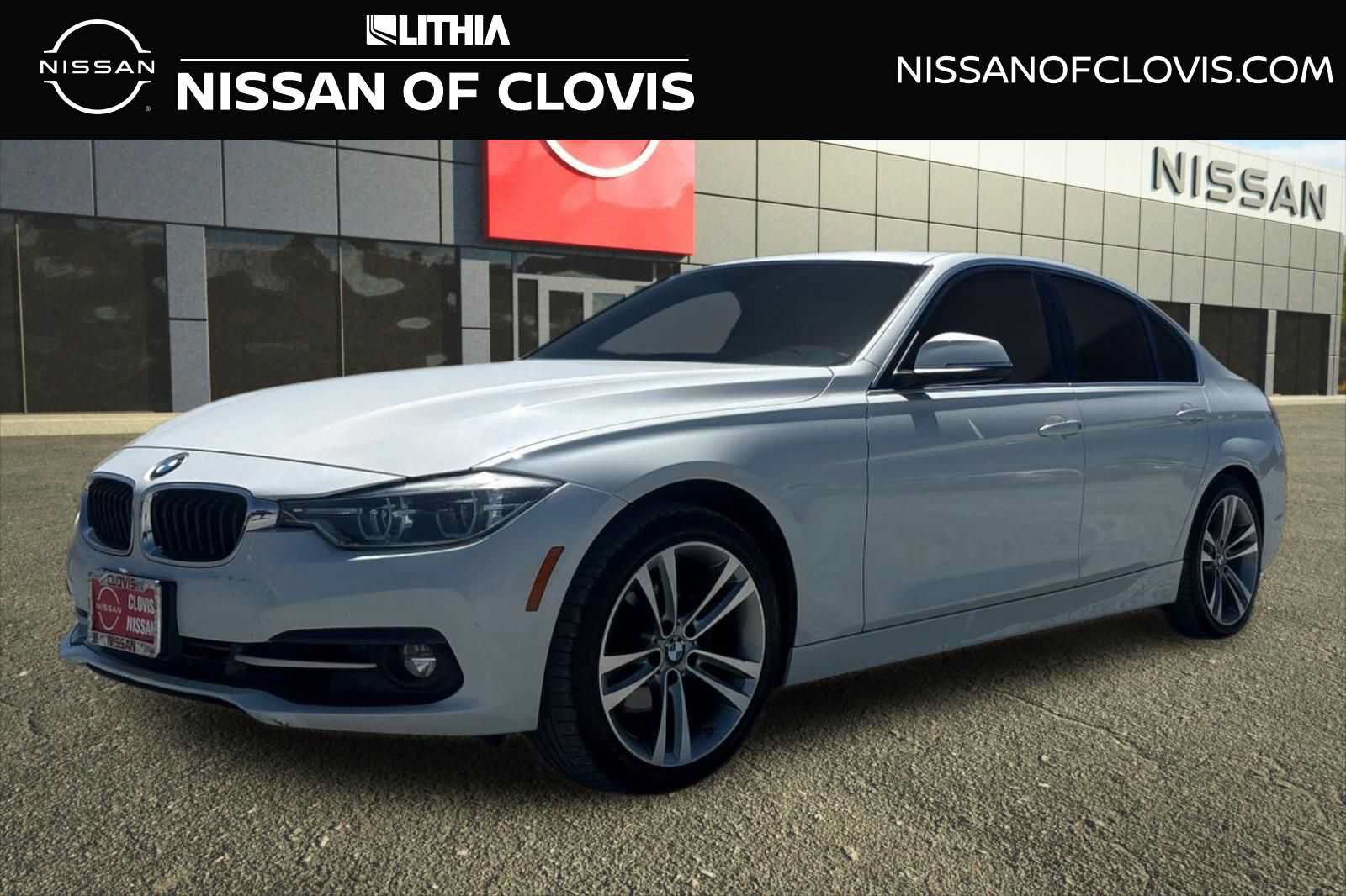 Used 2018 BMW 330i Sedan w/ Convenience Package RWD image 1