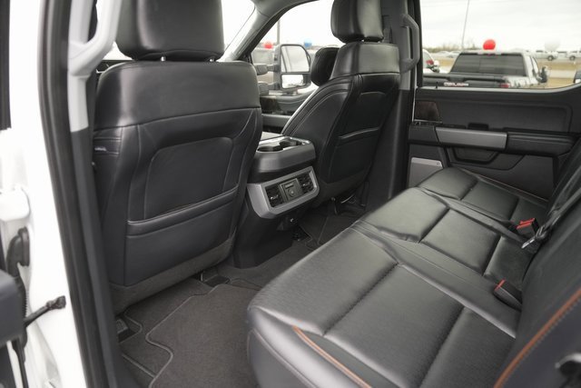 Used 2025 Ford F250 Lariat w/ Lariat Ultimate Package image 12
