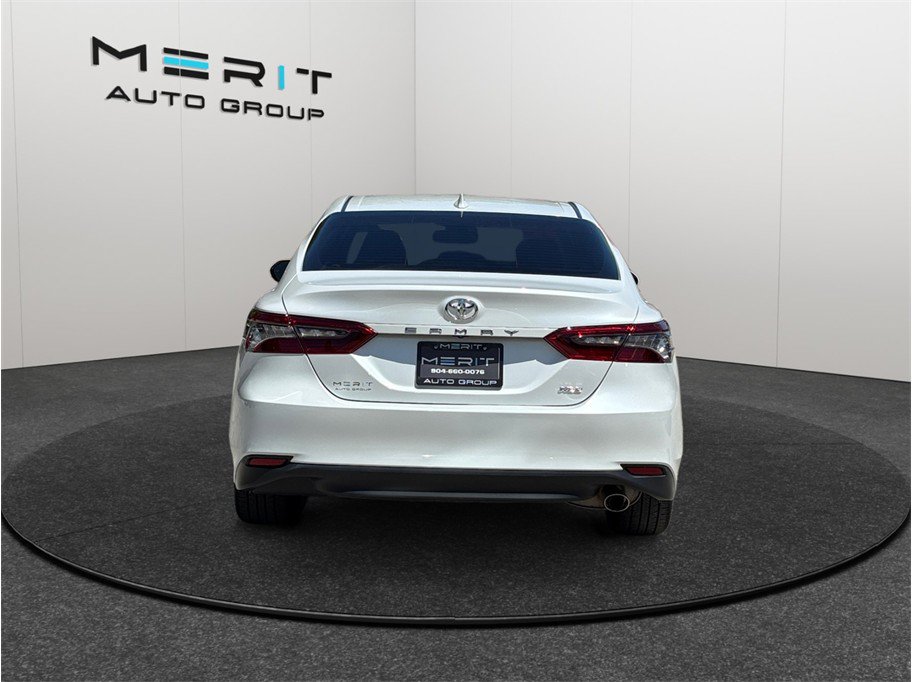 Used 2023 Toyota Camry XLE FWD image 8