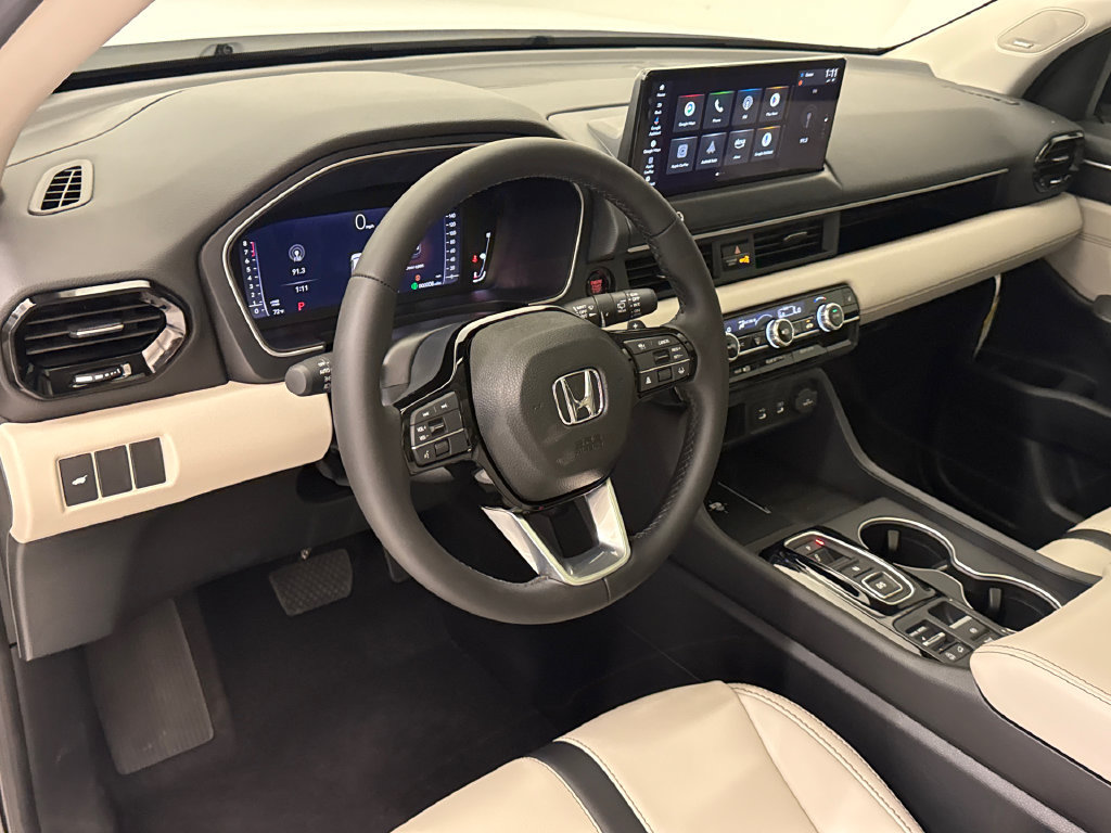 New 2026 Honda Pilot Touring image 19