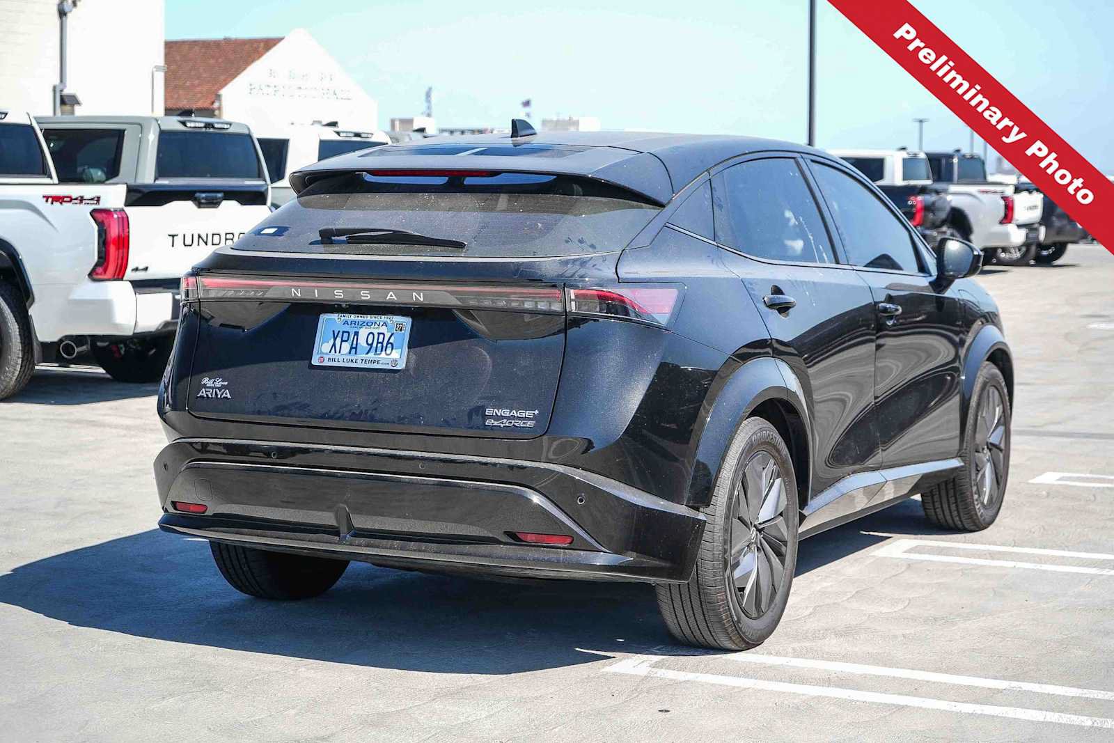 Used 2024 Nissan Ariya AWD image 6