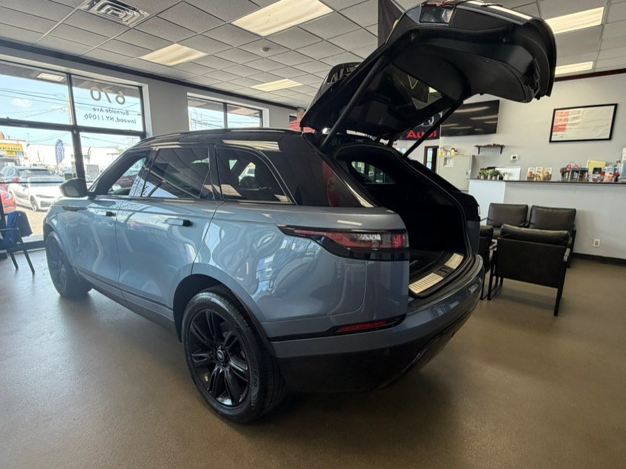 Used 2023 Land Rover Range Rover Velar R-Dynamic S AWD/4WD image 17