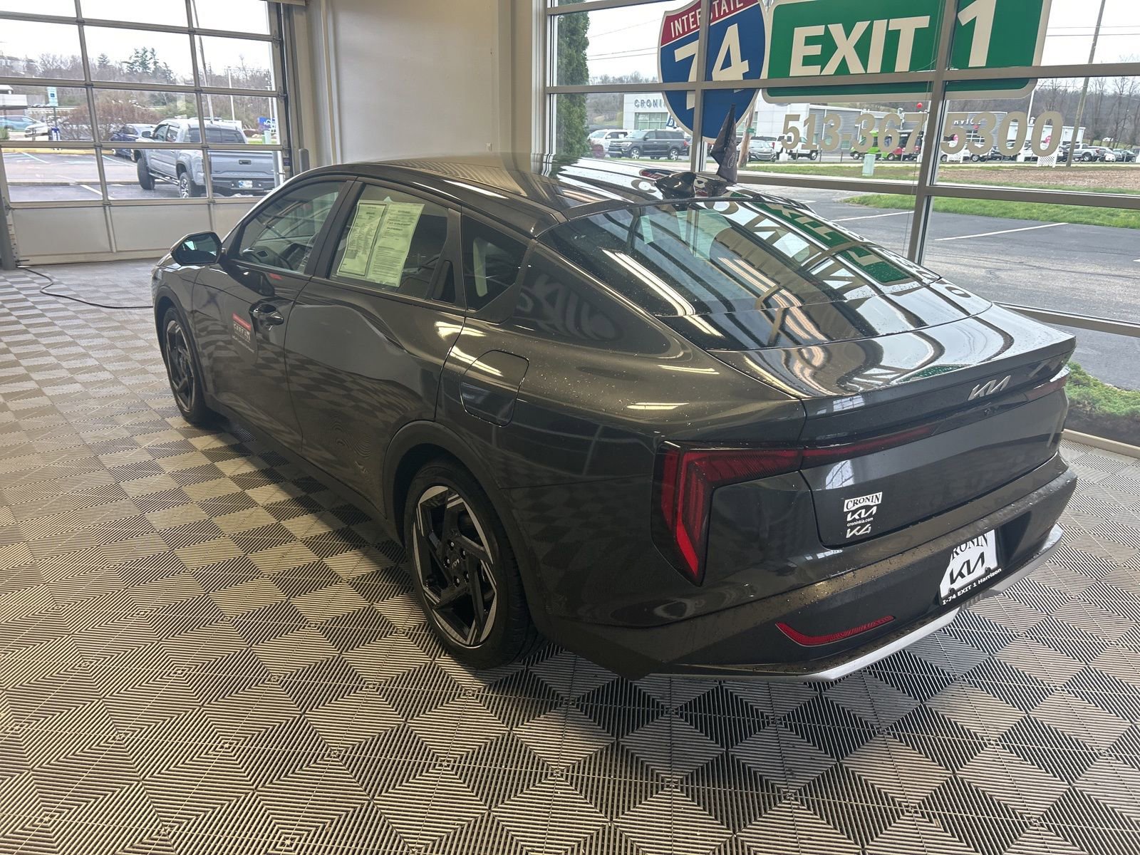 Used 2025 Kia K4 EX image 4