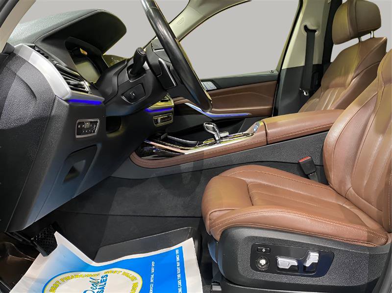 Used 2020 BMW X7 xDrive40i w/ Premium Package image 10