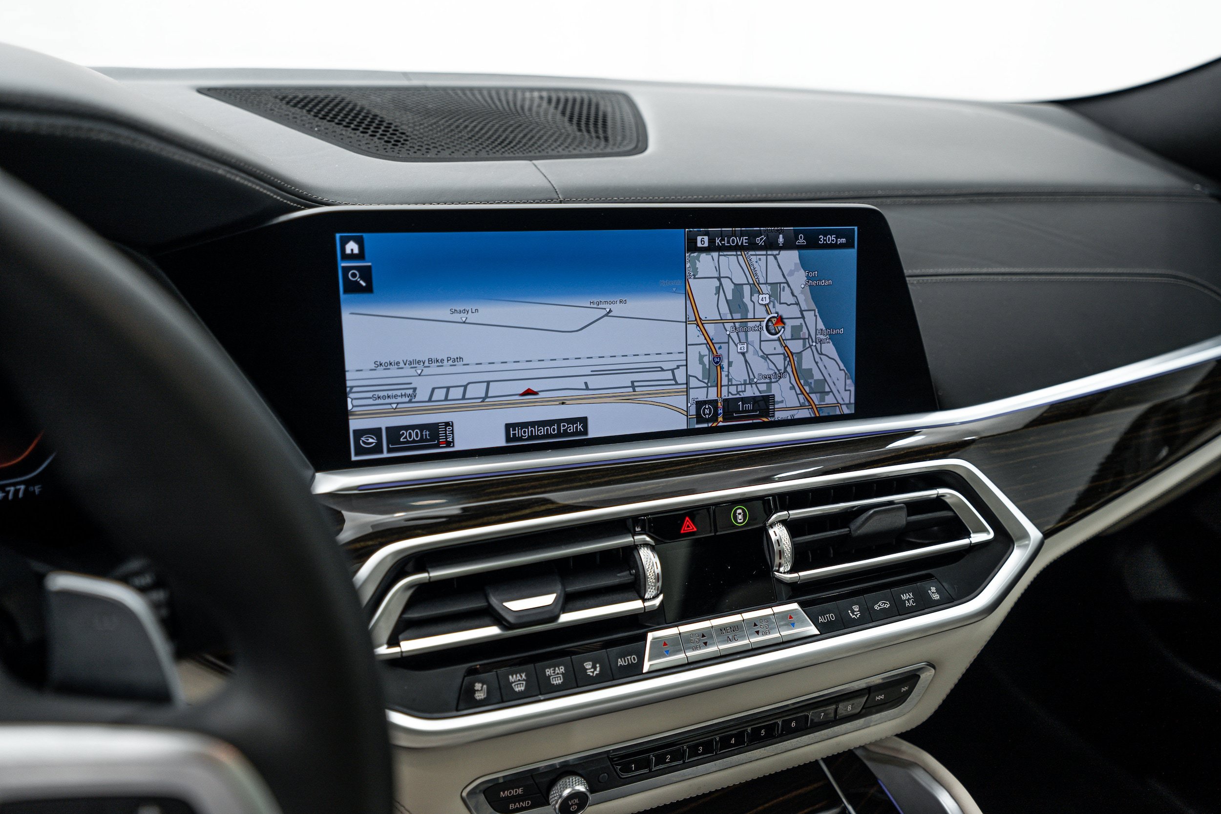 Used 2020 BMW X6 M50i w/ Luxury Seating Package AWD/4WD image 11