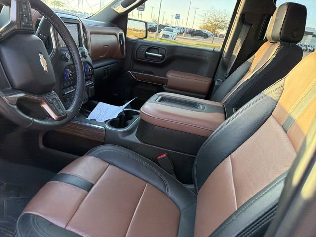 Used 2022 Chevrolet Silverado 1500 High Country w/ Technology Package image 14
