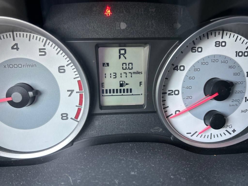 Used 2013 Subaru Impreza 2.0i AWD/4WD image 20