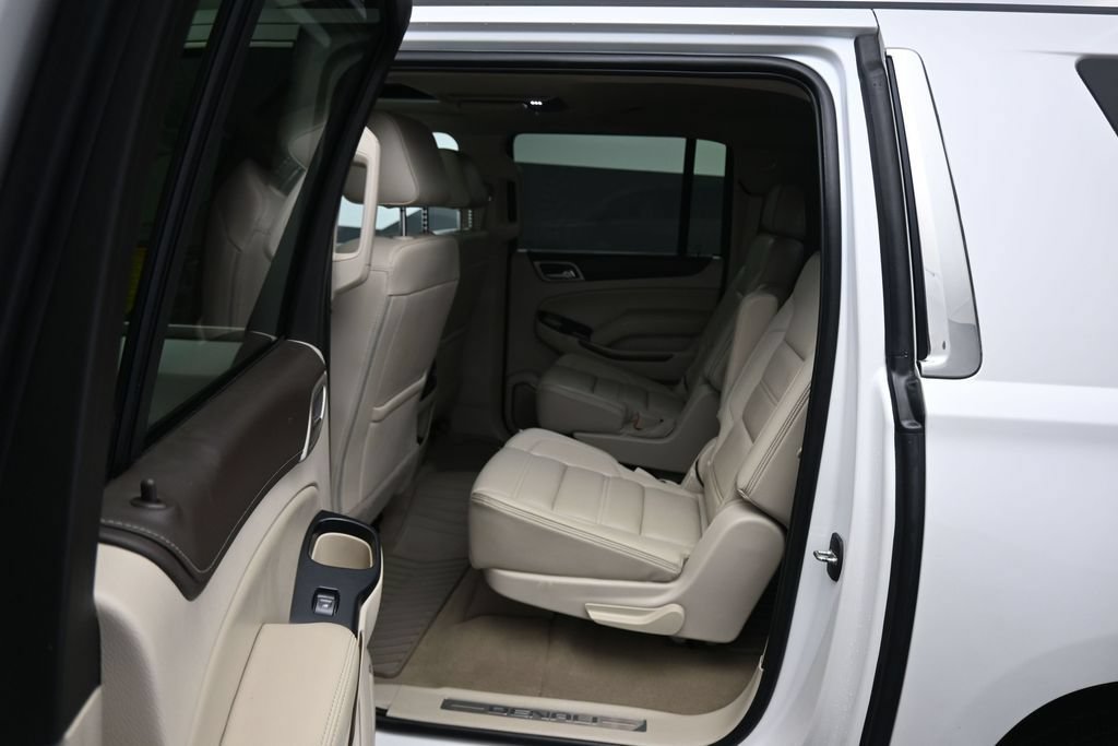 Used 2019 GMC Yukon XL Denali w/ Denali Ultimate Package AWD/4WD image 34