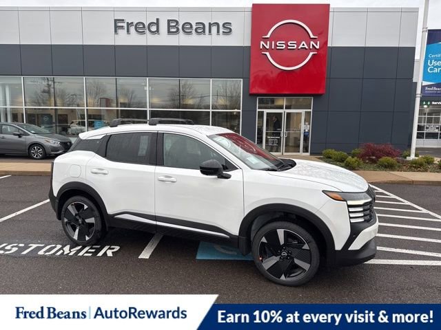 New 2026 Nissan Kicks SR w/ Cold Weather Package