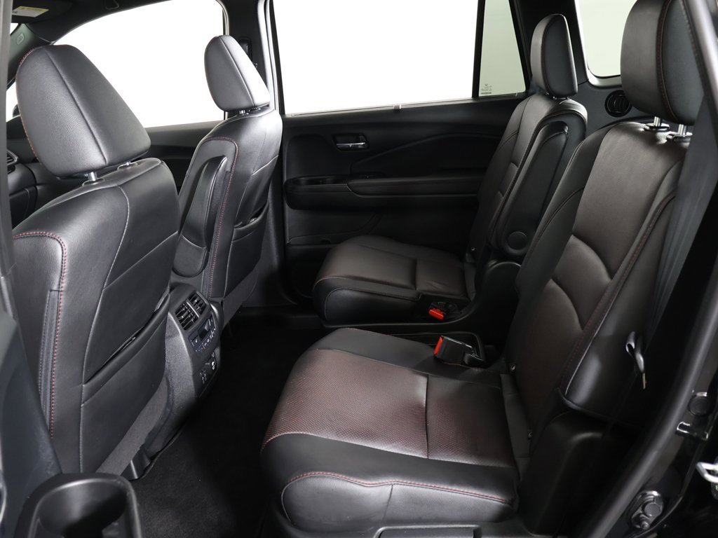 Used 2022 Honda Pilot Black Edition image 40