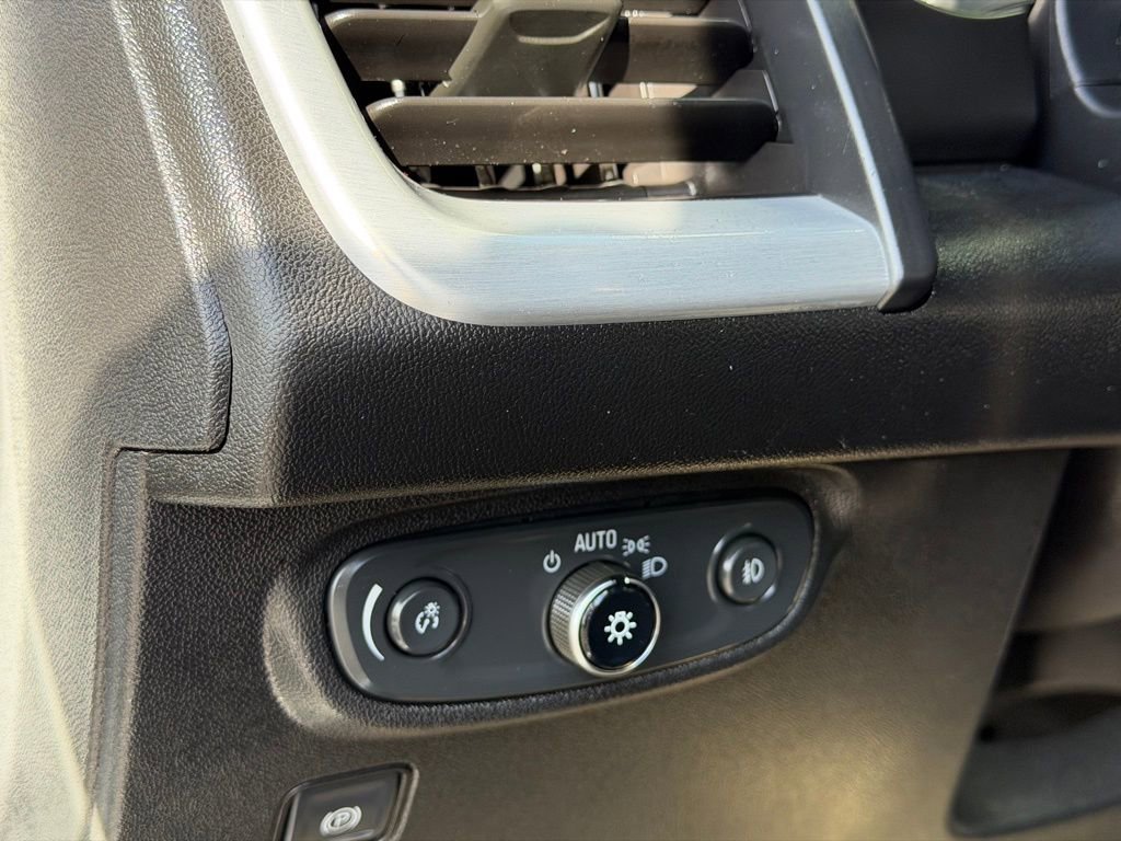 Used 2019 GMC Terrain SLT image 25