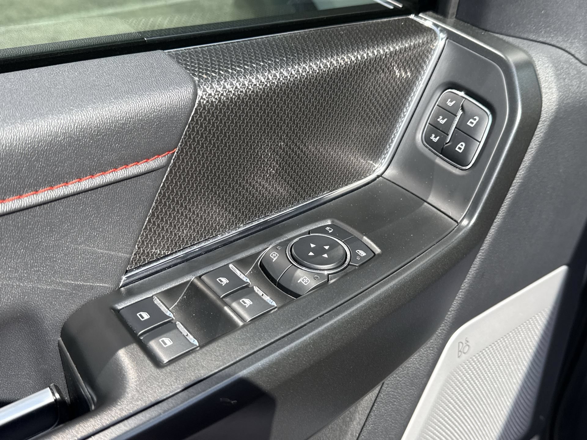 Used 2025 Ford F150 Raptor AWD/4WD image 15
