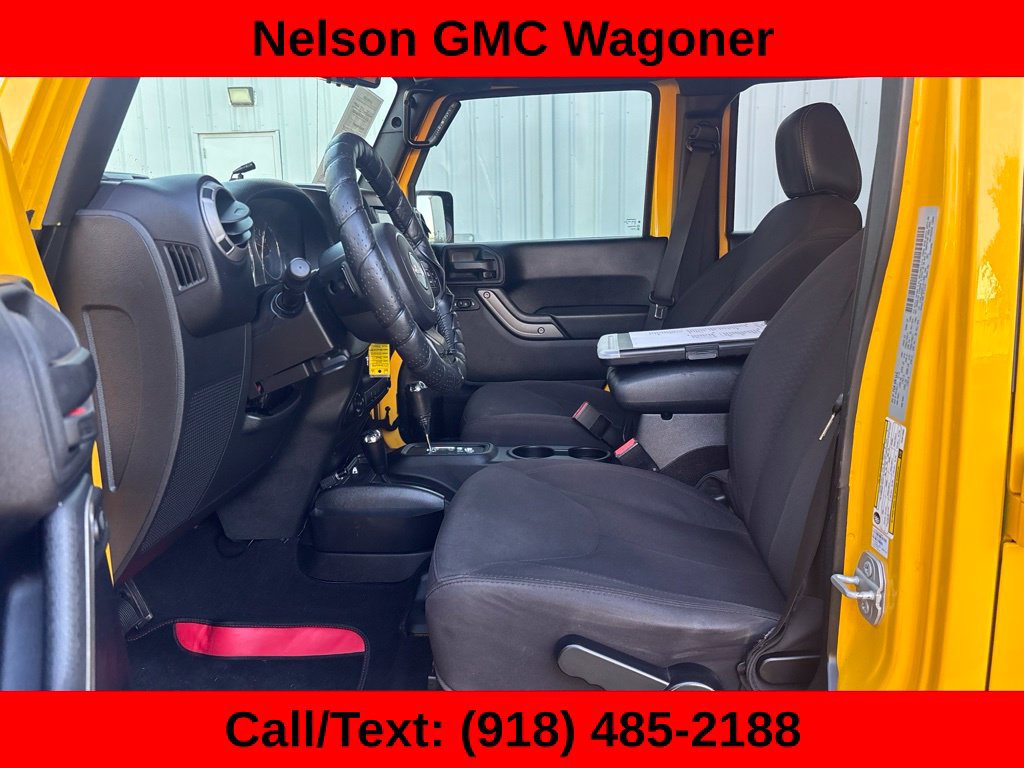 Used 2015 Jeep Wrangler Unlimited Sport w/ Quick Order Package 24S AWD/4WD image 9