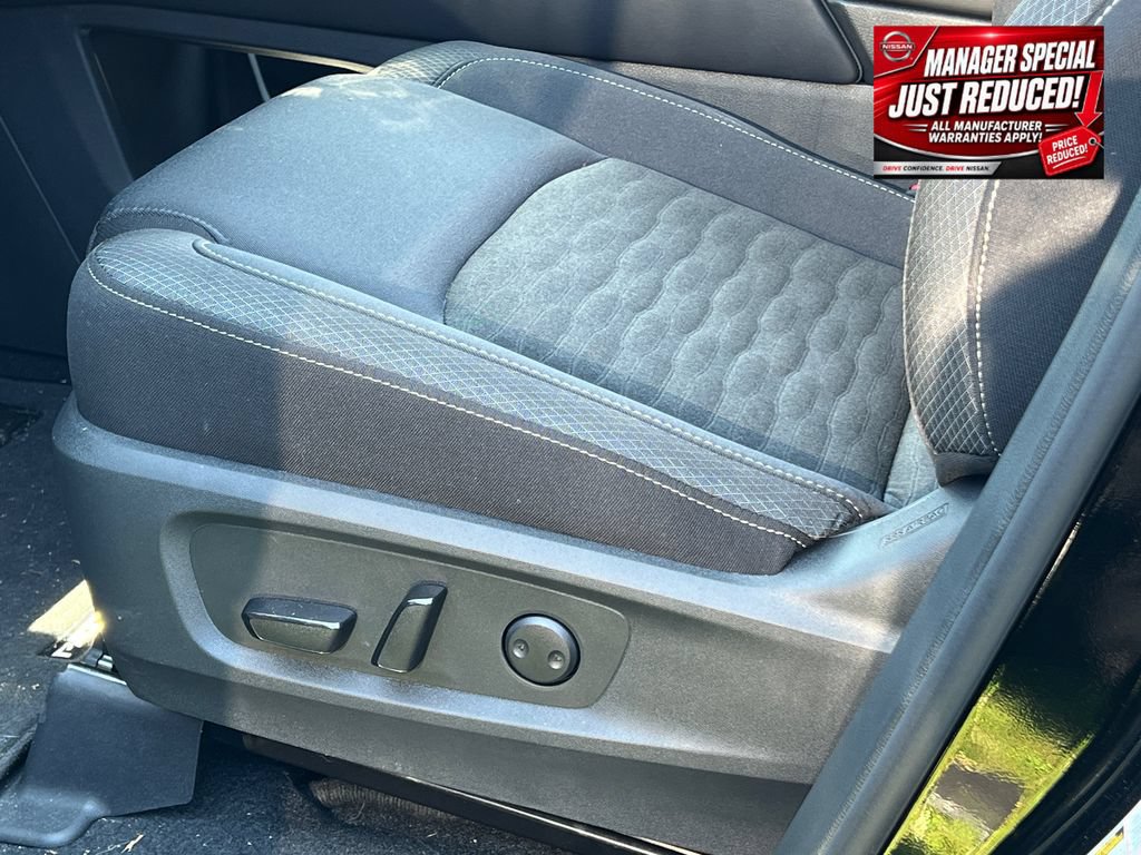 New 2025 Nissan Pathfinder SV AWD/4WD image 6