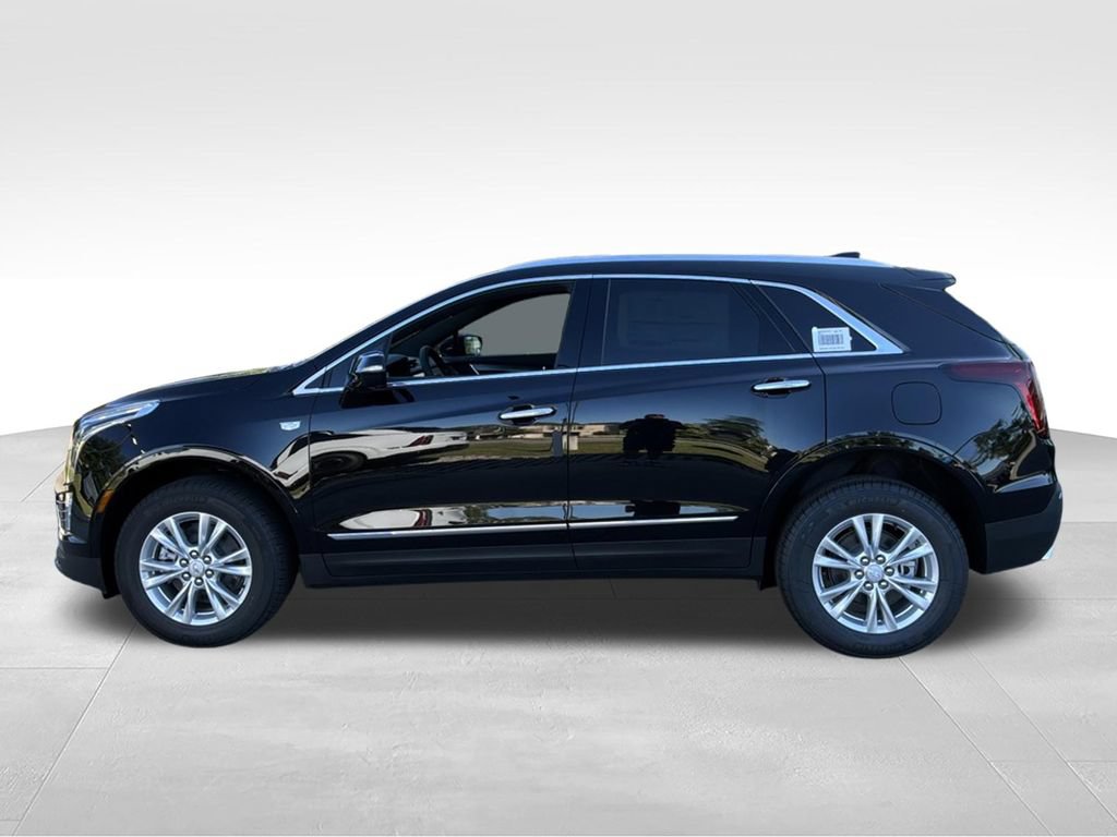 New 2026 Cadillac XT5 Luxury AWD/4WD image 3