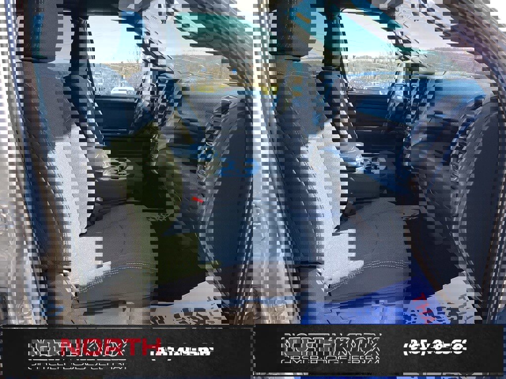 Used 2024 RAM 3500 Tradesman w/ Chrome Appearance Group image 26