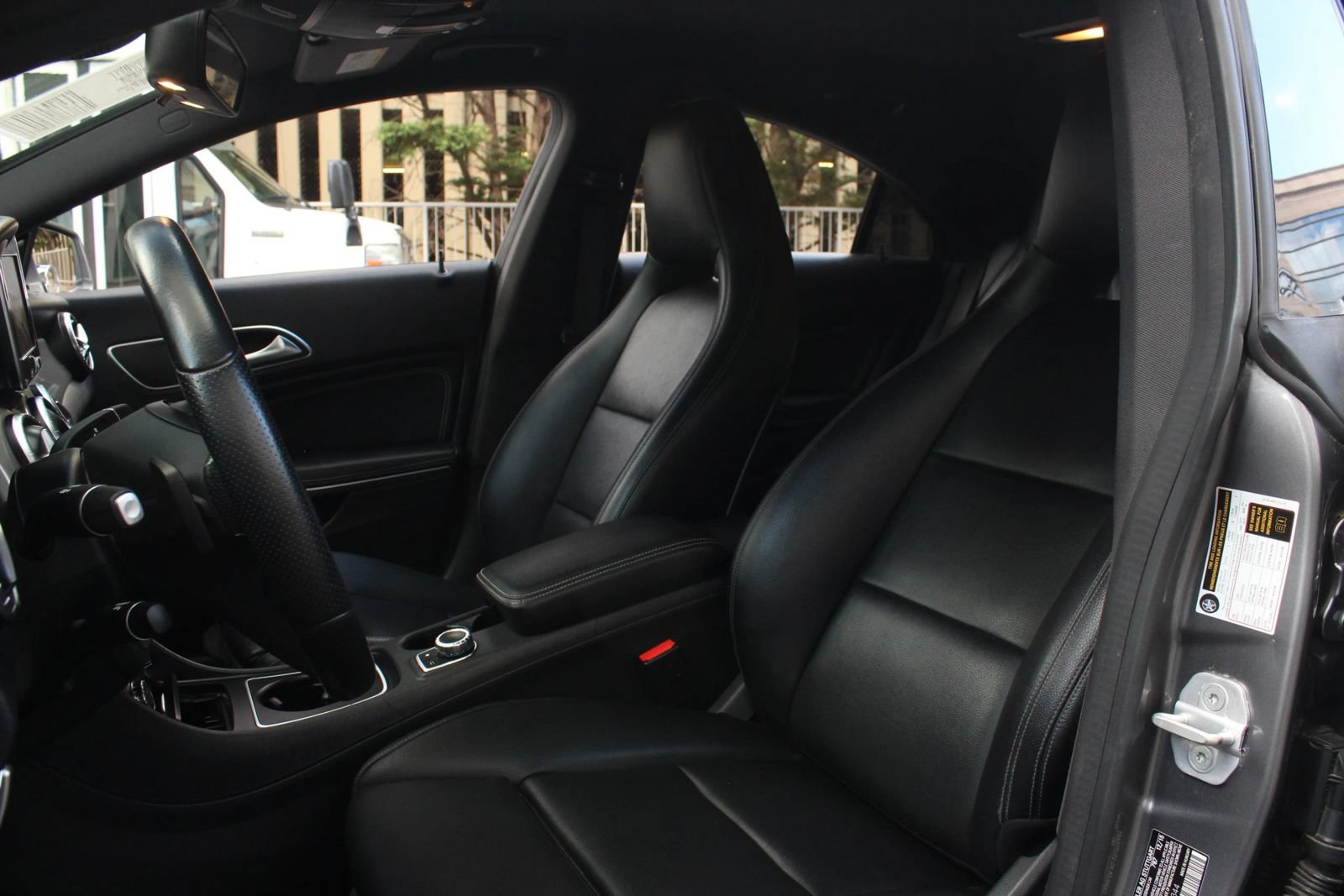 Used 2016 Mercedes-Benz CLA 250 image 16