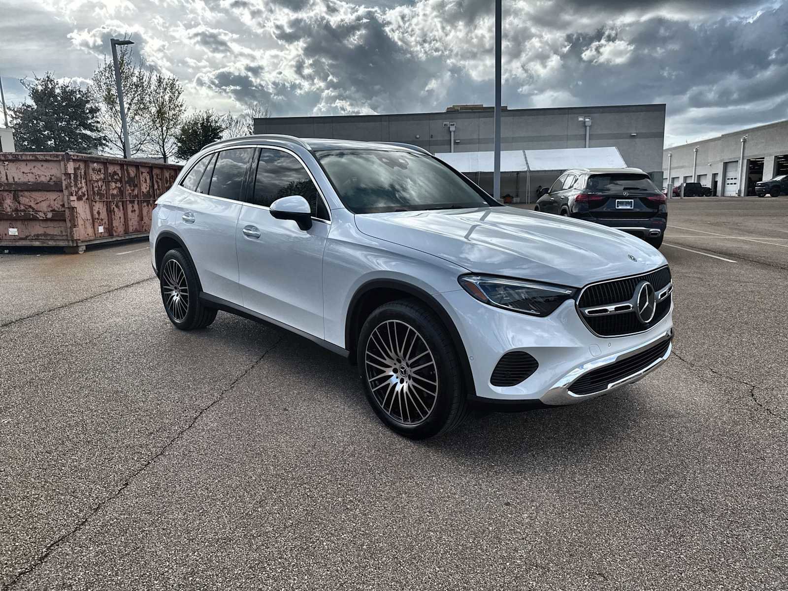 New 2026 Mercedes-Benz GLC 300 image 11