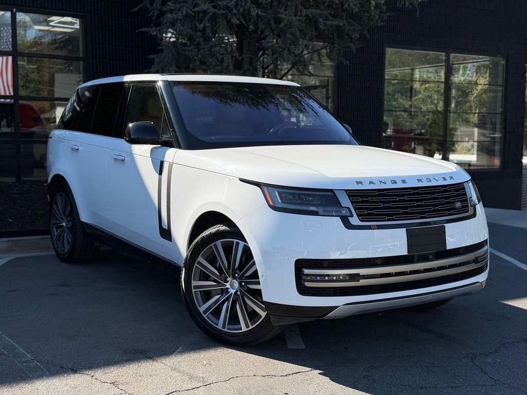 Used 2023 Land Rover Range Rover SE AWD/4WD image 7