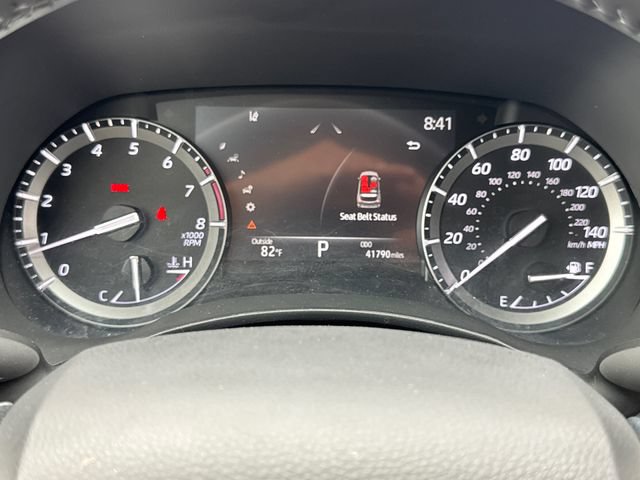Certified 2021 Toyota Highlander Limited FWD image 32