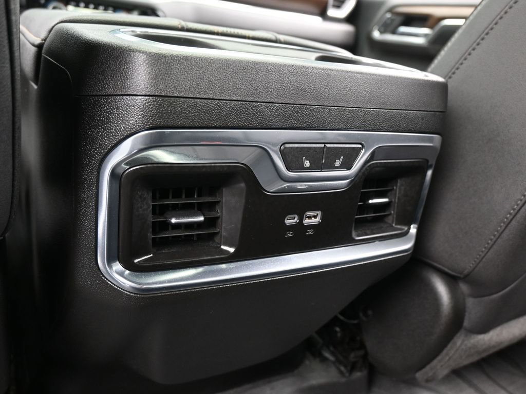 Used 2024 Chevrolet Silverado 2500 High Country w/ Midnight Edition AWD/4WD image 36