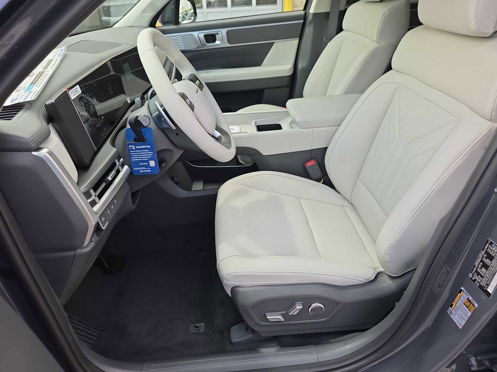 New 2026 Hyundai Santa Fe SEL FWD image 9