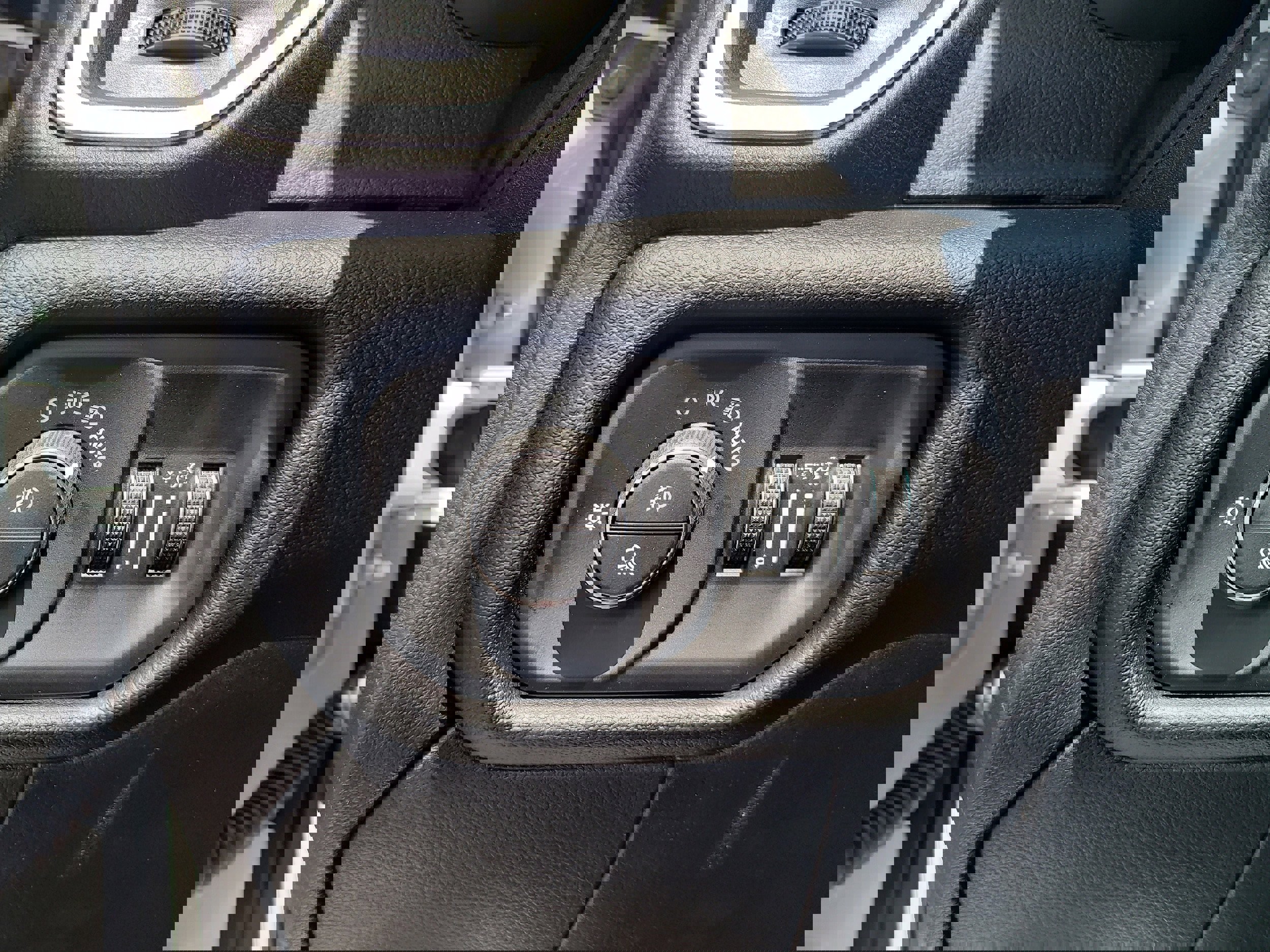 New 2026 RAM 2500 Laramie image 21